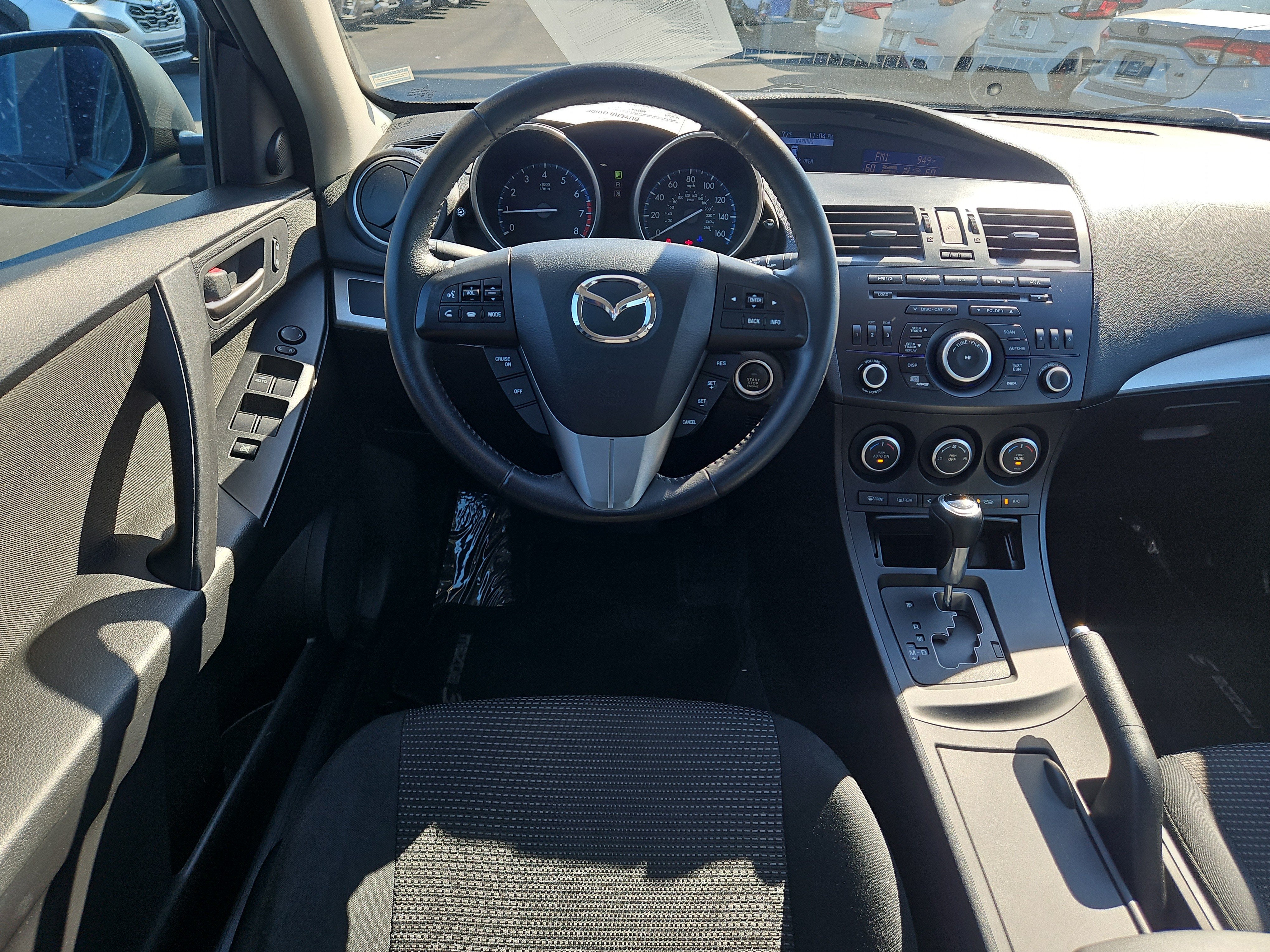 2013 Mazda Mazda3 i Touring