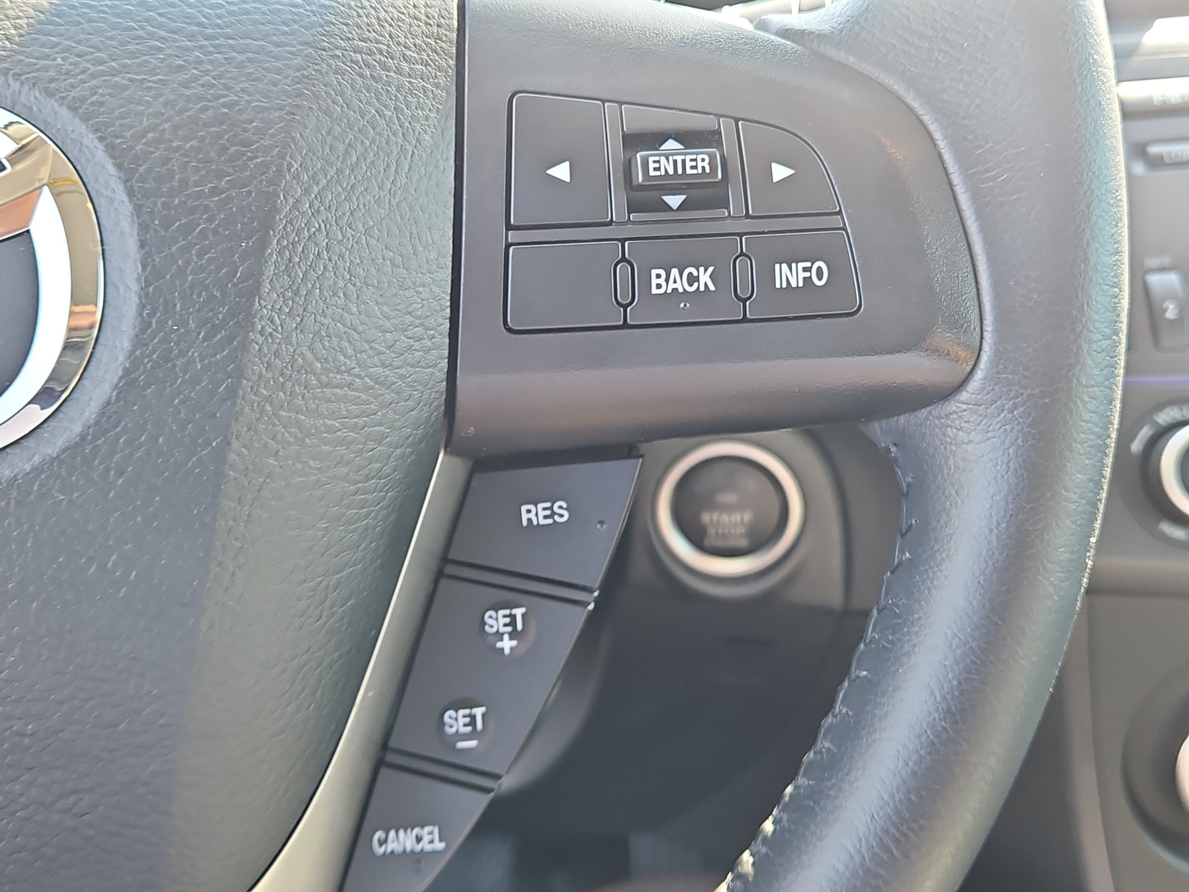 2013 Mazda Mazda3 i Touring
