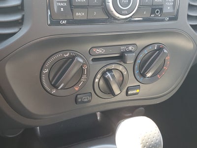 2013 Nissan JUKE S