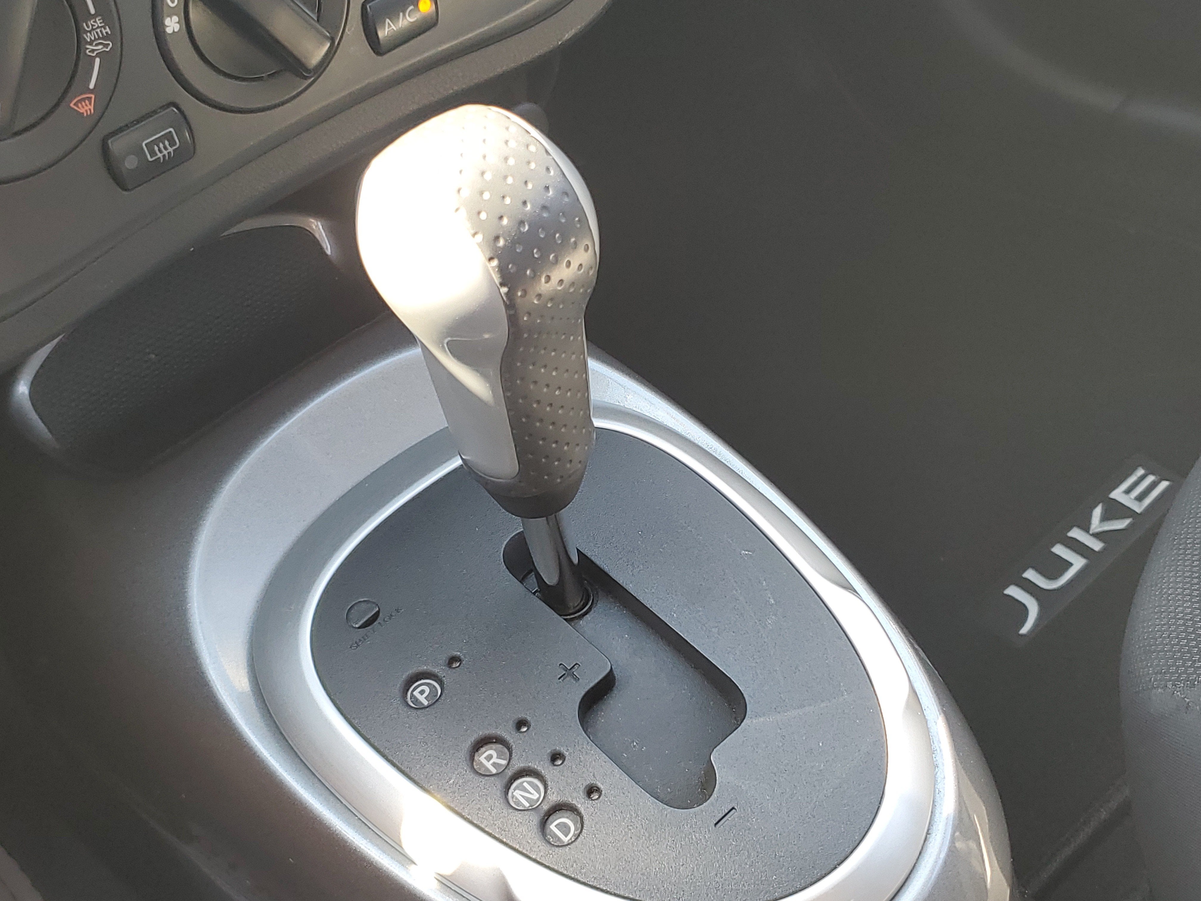 2013 Nissan JUKE S
