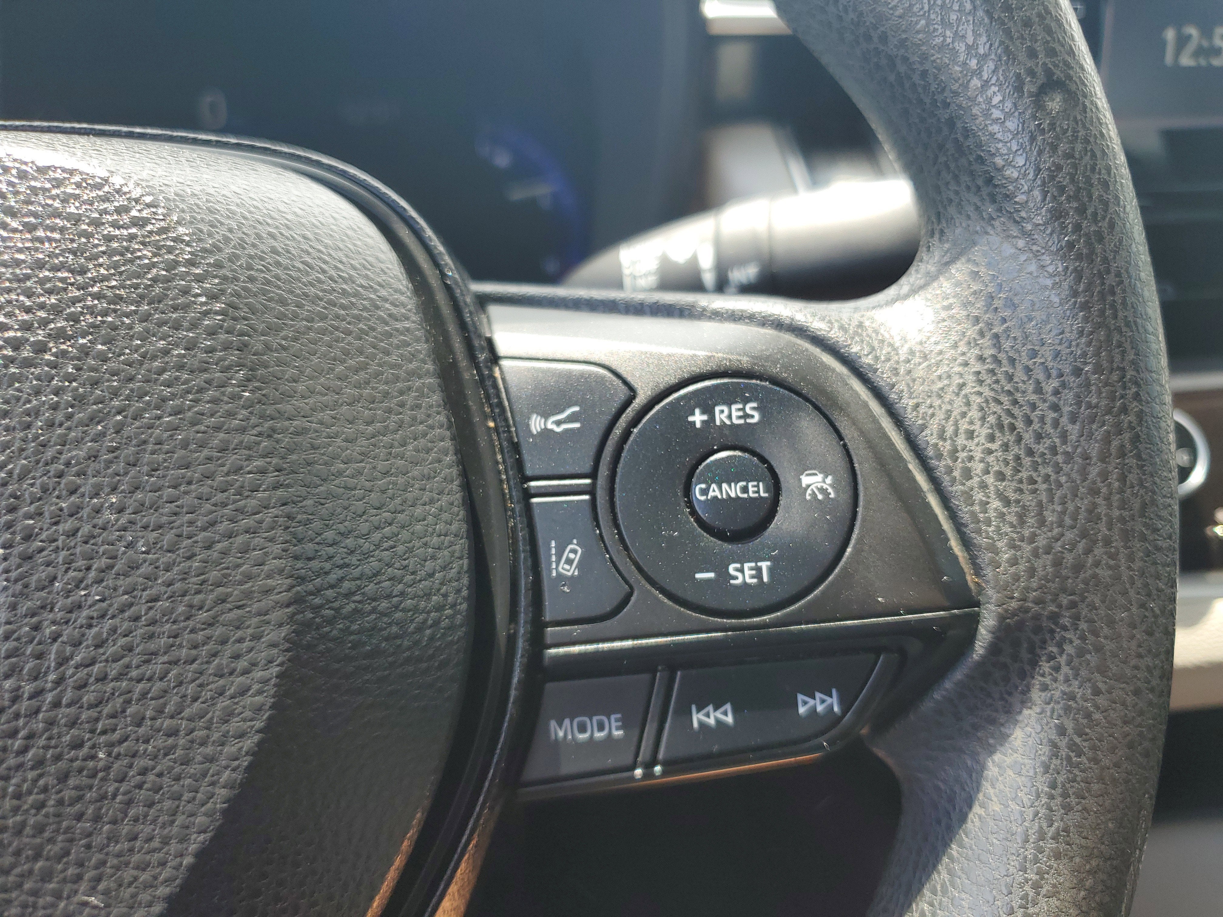 2020 Toyota Corolla Hybrid LE