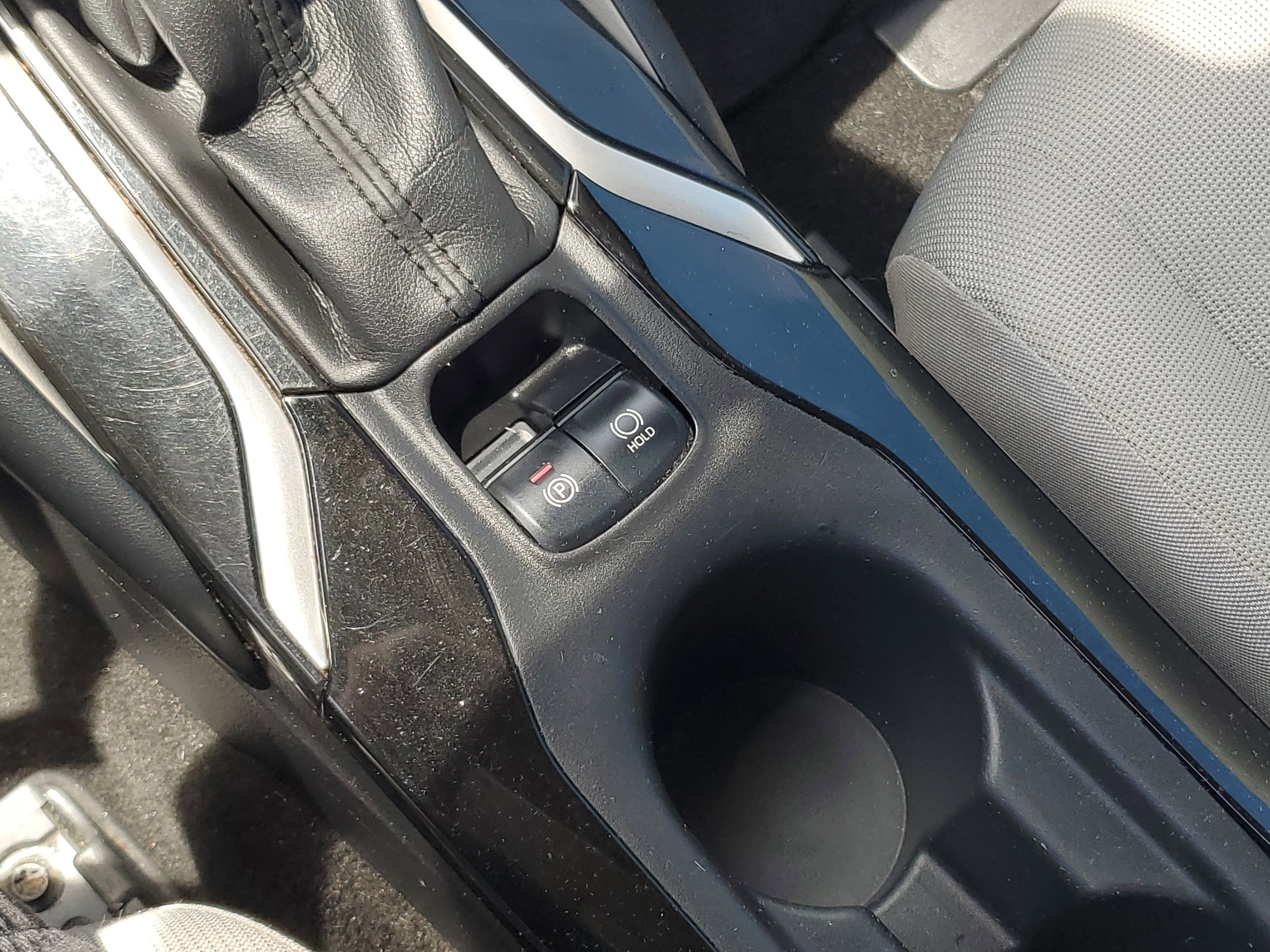 2020 Toyota Corolla Hybrid LE