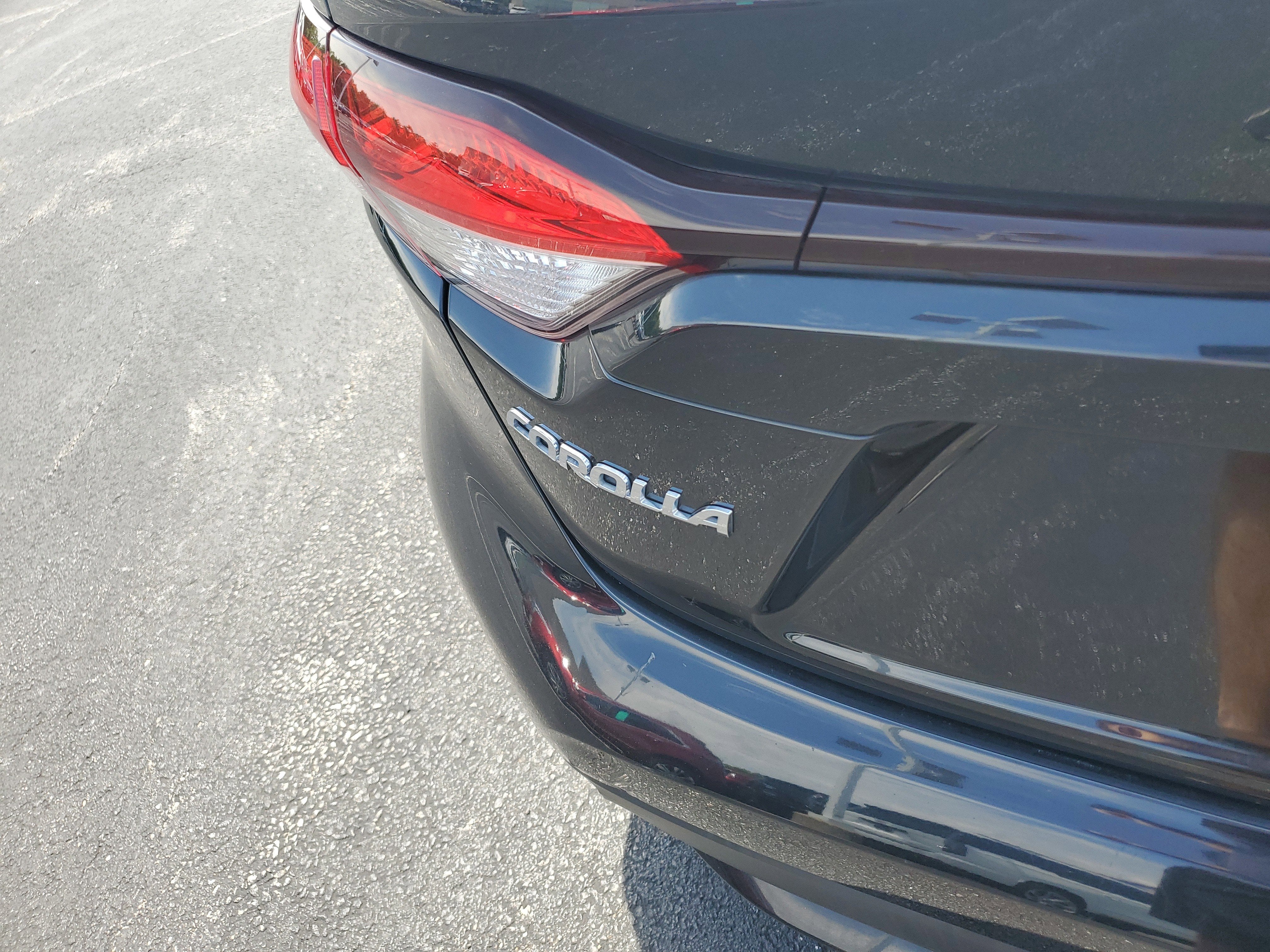 2020 Toyota Corolla Hybrid LE