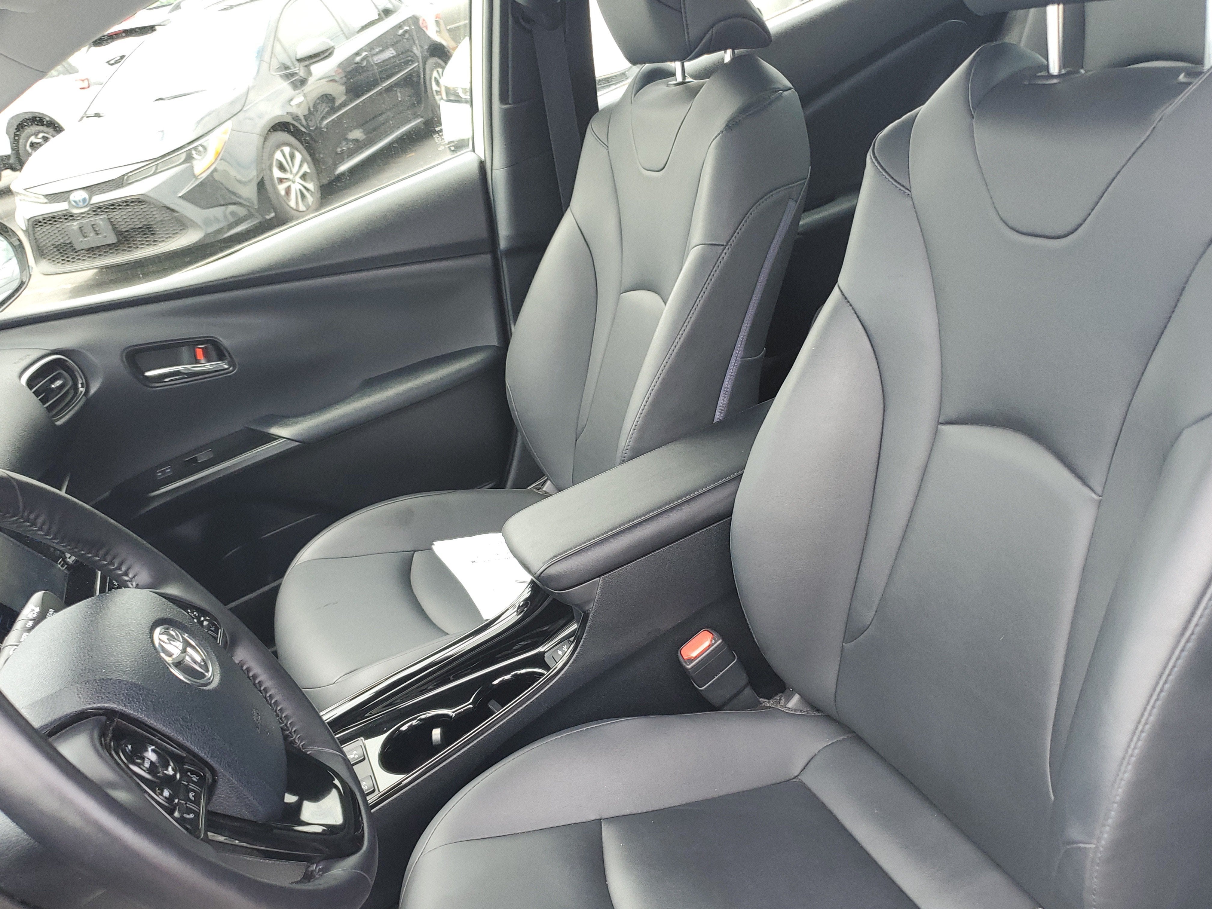 2019 Toyota Prius LE