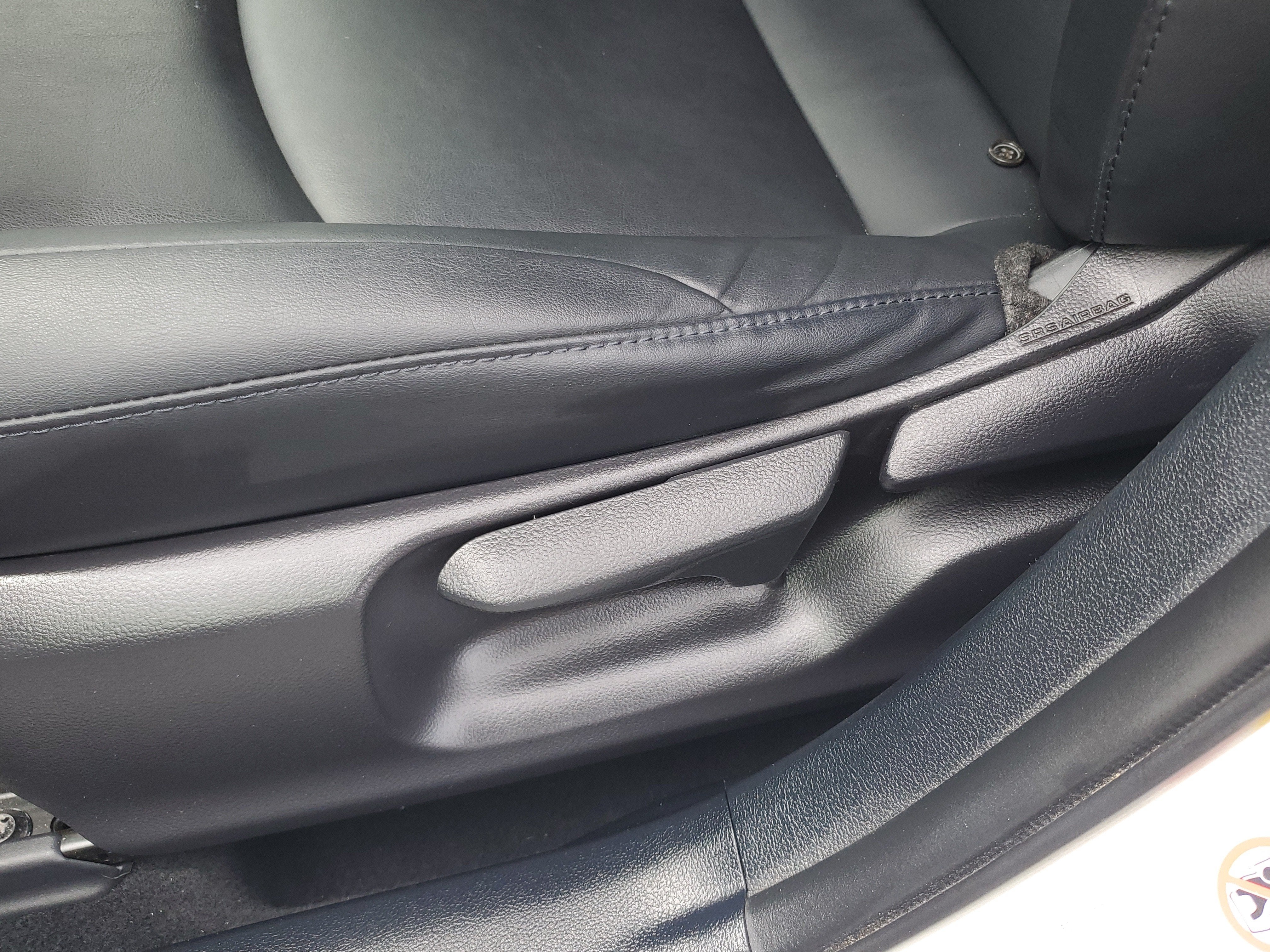 2019 Toyota Prius LE