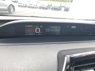 2019 Toyota Prius LE