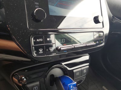 2019 Toyota Prius LE