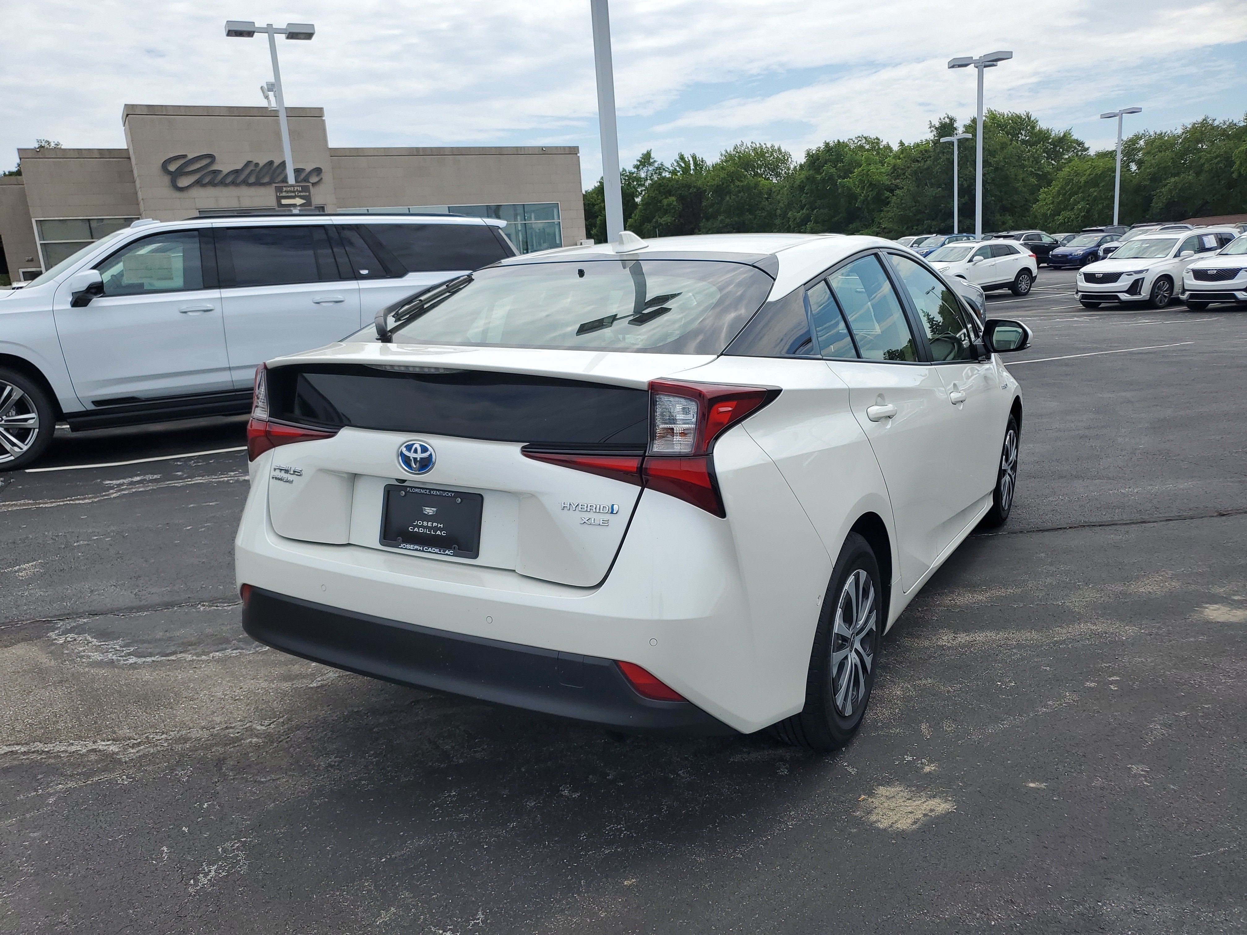 2019 Toyota Prius LE