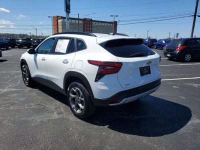 2024 Chevrolet Trax LT