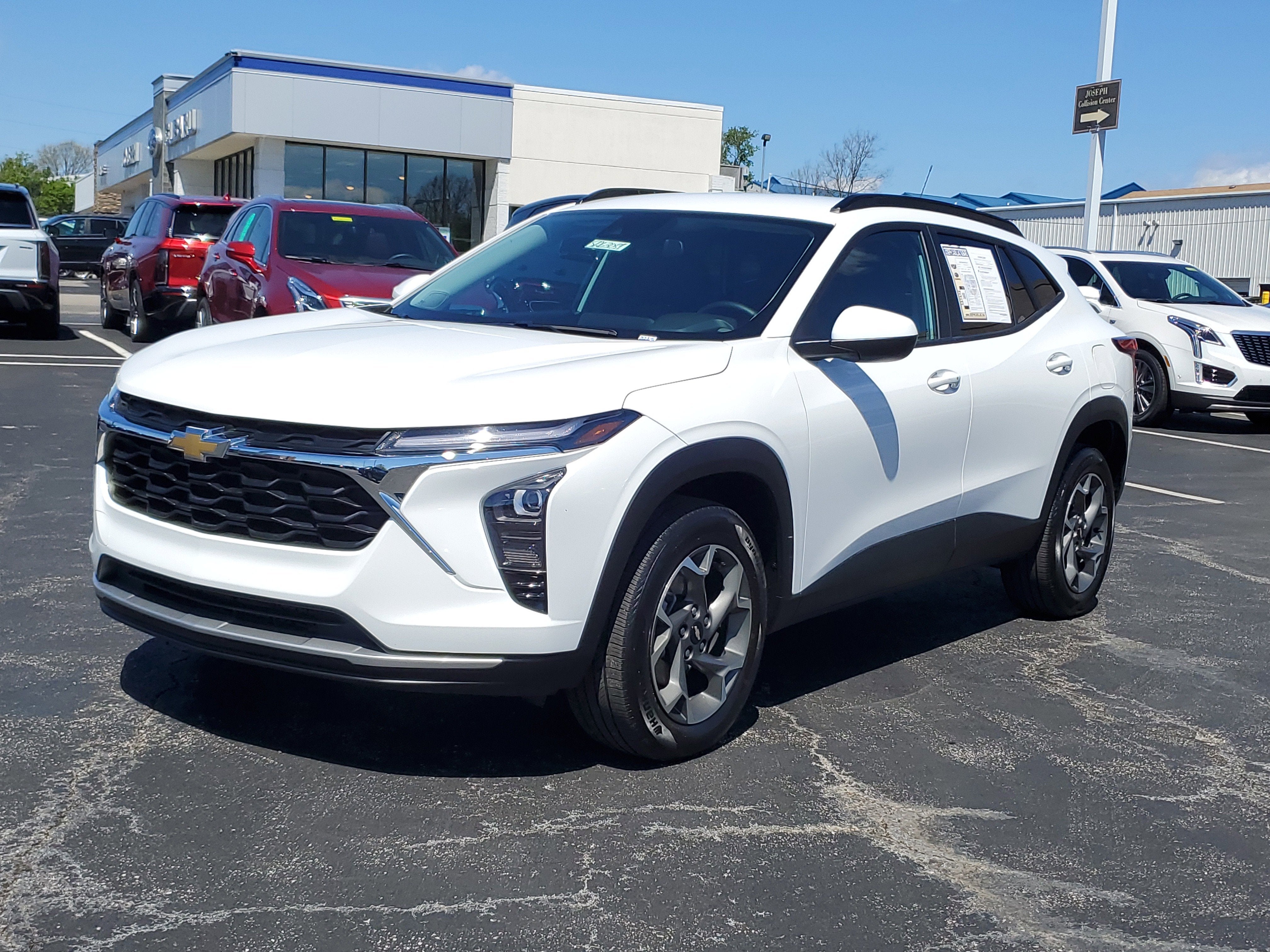 2024 Chevrolet Trax LT