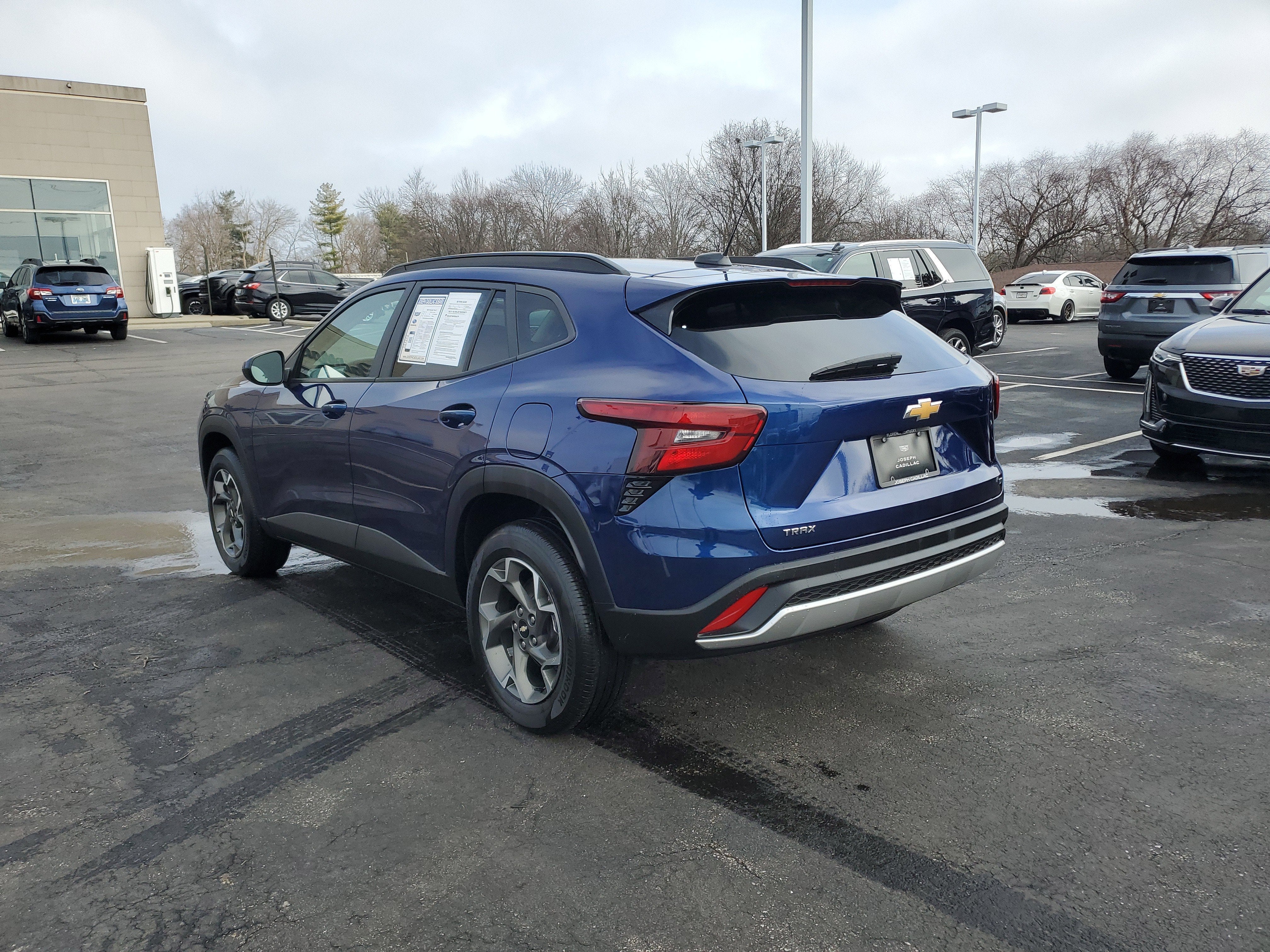 2024 Chevrolet Trax LT