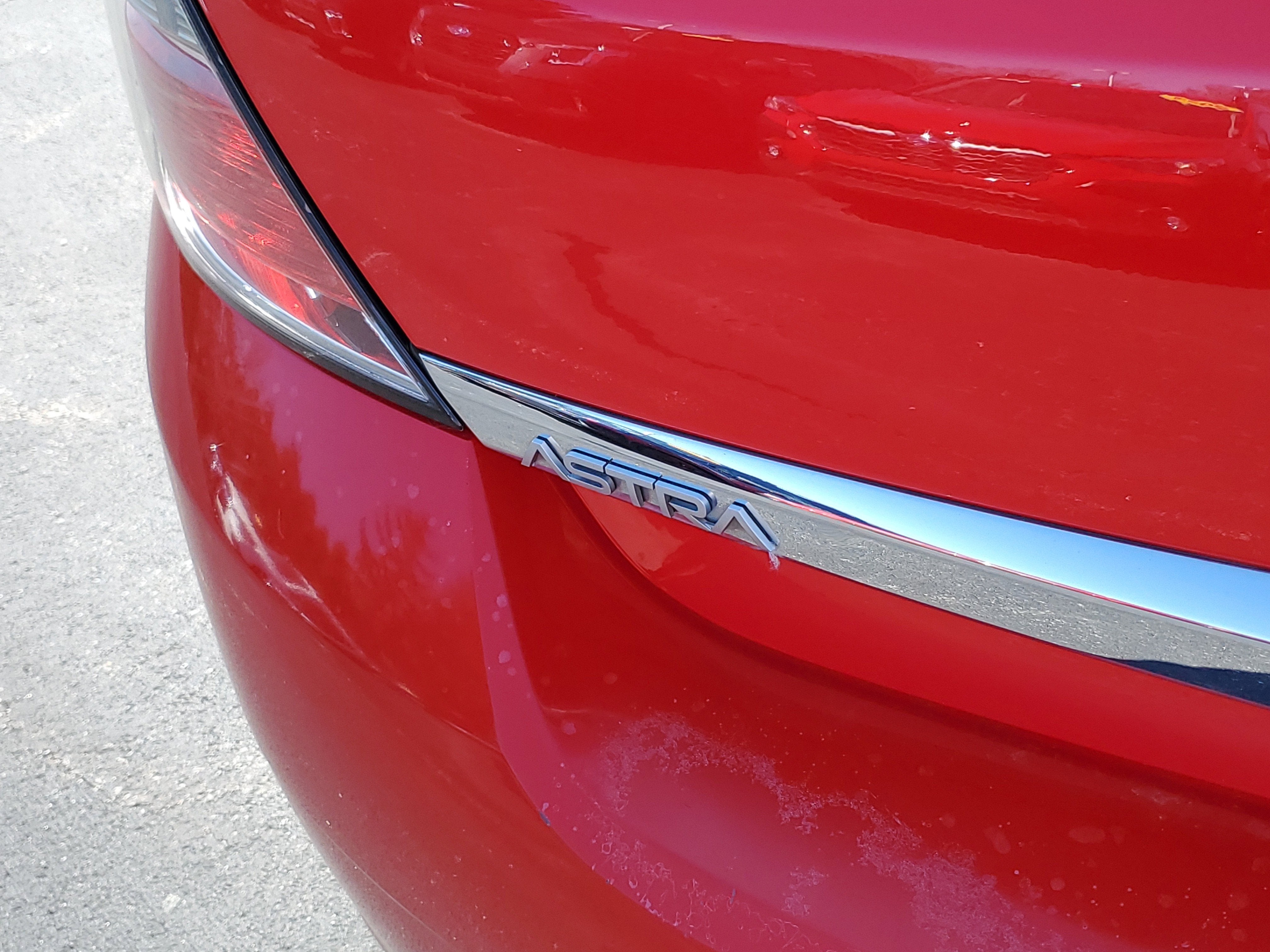 2008 Saturn Astra XR